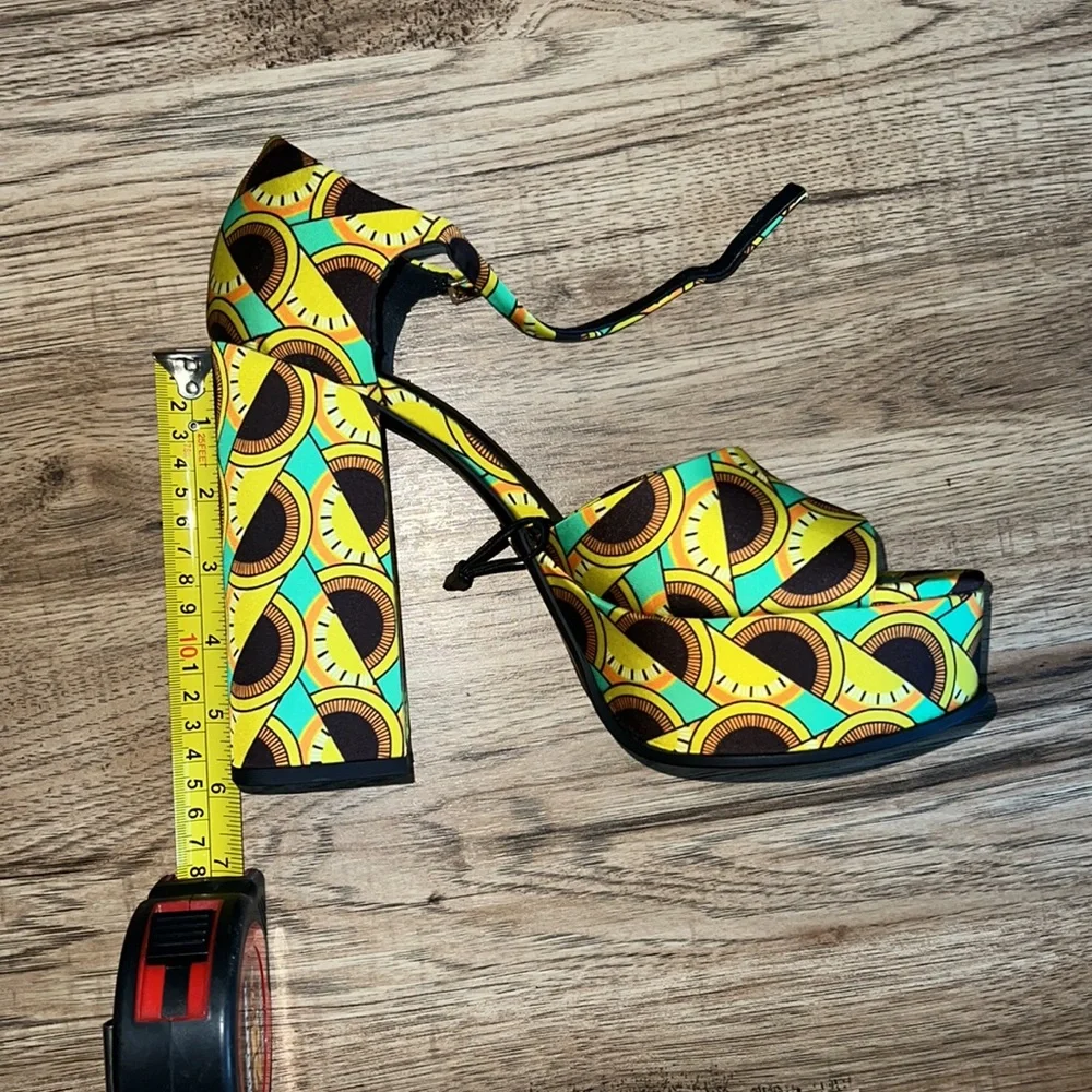 NEW! Zara African Print Platform Heels Size 41 - Picture 7 of 9